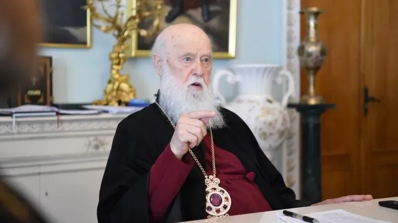 Умер Михаил Денисенко, известный как патриарх Филарет