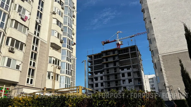 Две трети квартир в новостройках не проданы: что происходит с рынком жилья в 2026 году