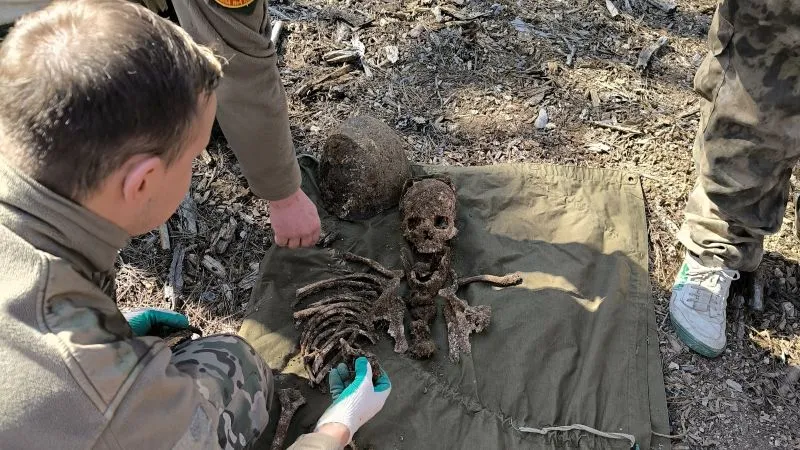 Крымские поисковики нашли неизвестного защитника Севастополя 