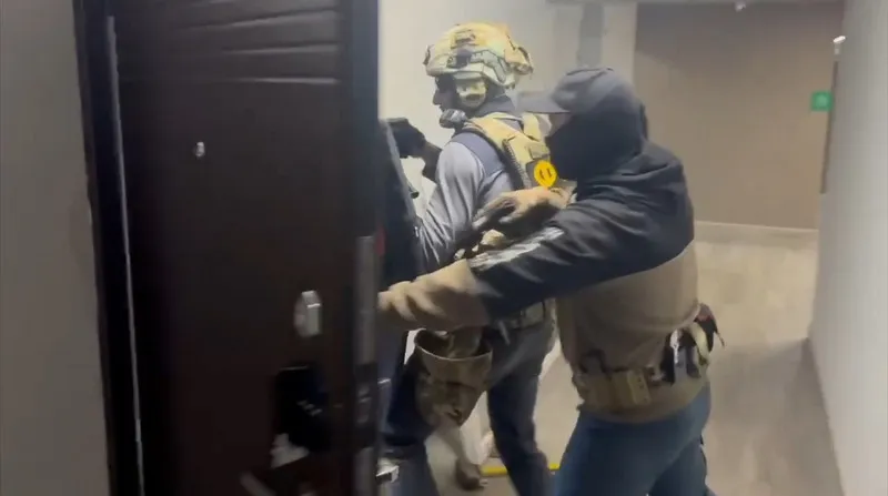 За изготовление порнографии и шантаж задержаны трое крымчан