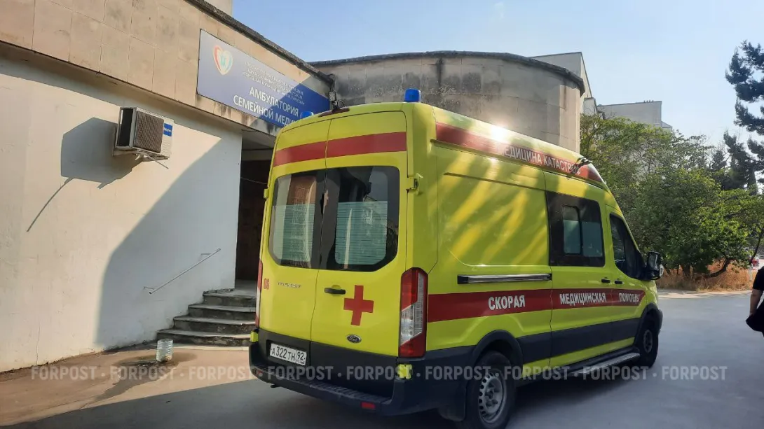 В Севастополе отремонтируют дороги к амбулаториям и ФАПам