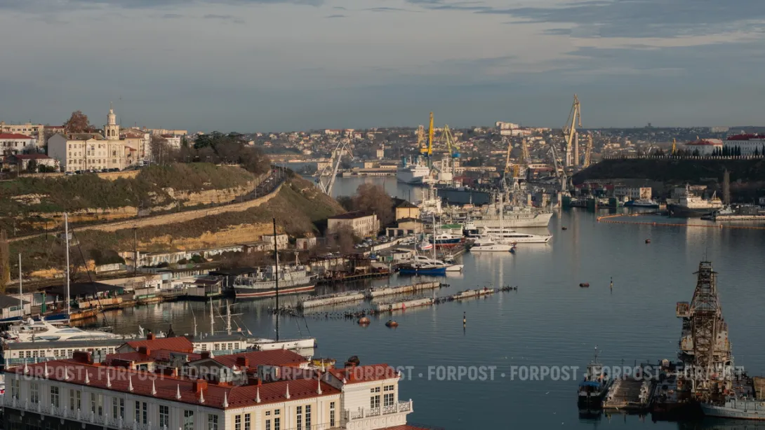 Гендиректора судоремонтной базы в Севастополе обвинили в мошенничестве с деньгами Минобороны