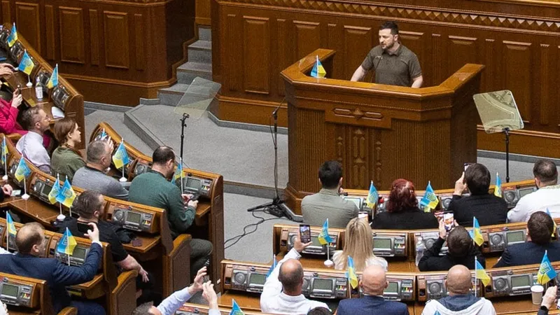 Денег у Украины осталось до июня - если не поможет Европа