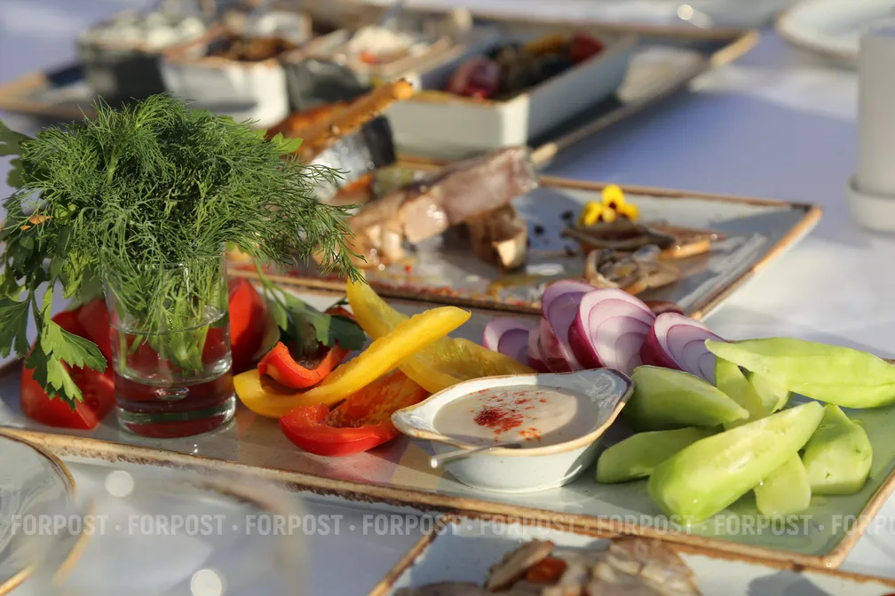 Какие продукты помогут справиться с хандрой и стрессом без таблеток