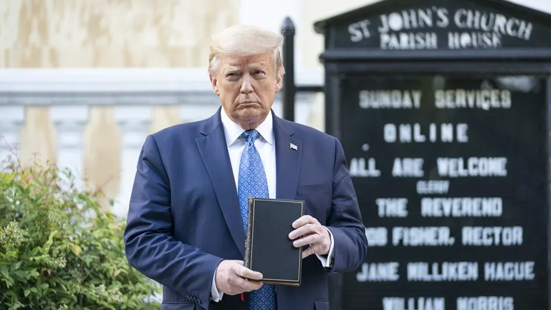 Война как исполнение пророчества: как религиозная риторика влияет на политику США