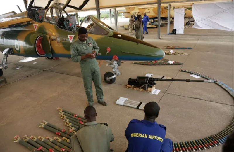 По меньшей мере 100 человек погибли в Нигерии после ошибочного авиаудара по местному рынку