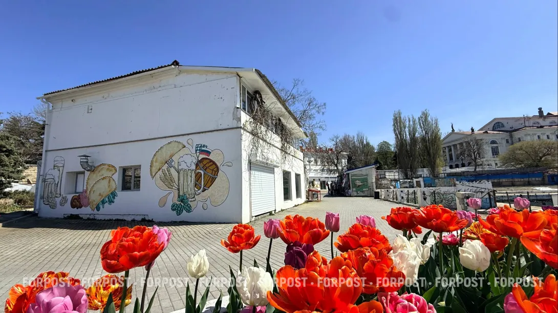 Павильон у ДДЮТ в Севастополе так и не стал памятником