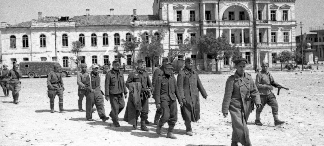Как пленные немцы и румыны восстанавливали разрушенный Севастополь