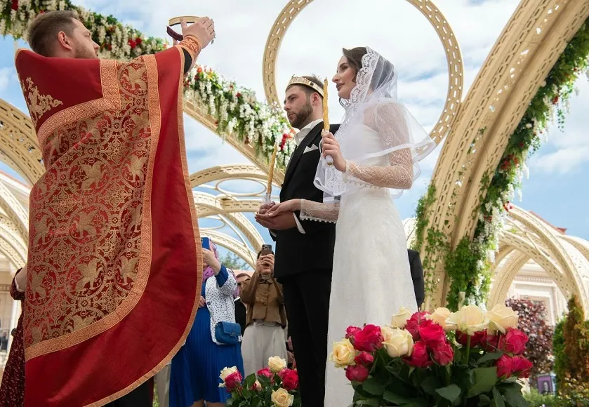 Первая пара поженилась в «Новом Херсонесе» 