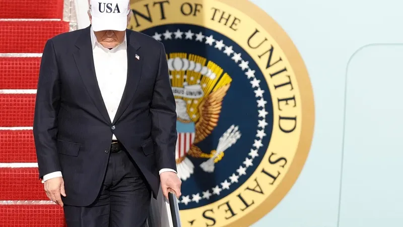 Трамп передумал атаковать Иран во вторник 