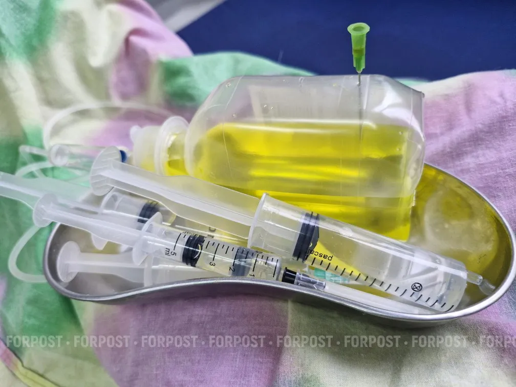 Фиктивная вакцинация от COVID-19 обернулась судимостью для трёх крымских медиков