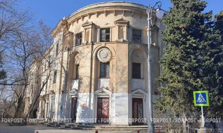 Заброшенные памятники архитектуры в Севастополе будут сдавать за рубль