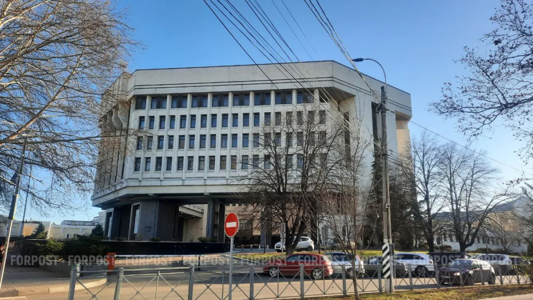 В Москве рассмотрели, из чего собирались российские партии в Крыму