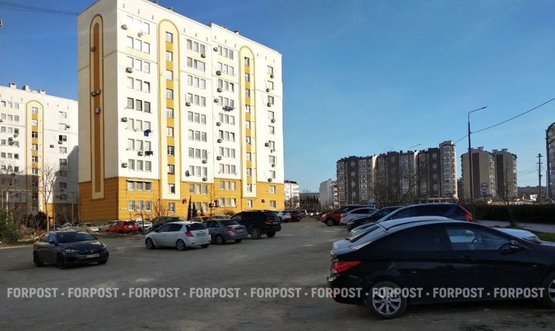 Севастопольским многоквартирникам обещают официально добавить земли