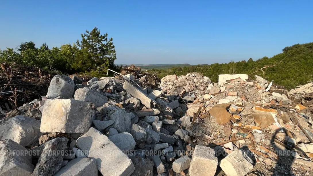 В Крыму накопились миллионы кубометров мусора