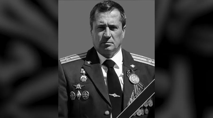 При атаке БПЛА в Кирилловке погиб начальник управления ГРЧЦ по Запорожской области и двое его детей