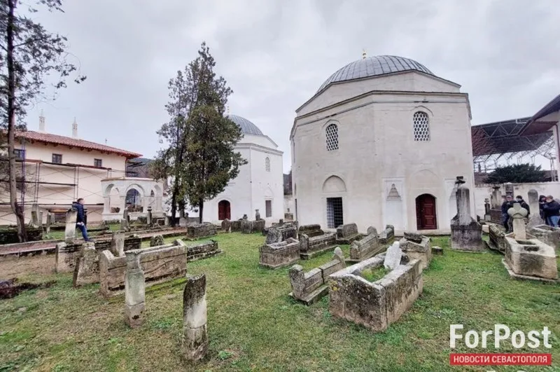 Тайный ход в гарем в Ханском дворце в Бахчисарае оказался канализацией
