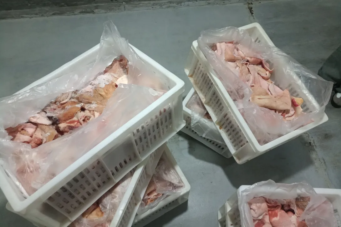 В Севастополе нашли 1,7 тонны мяса без документов и сроков годности