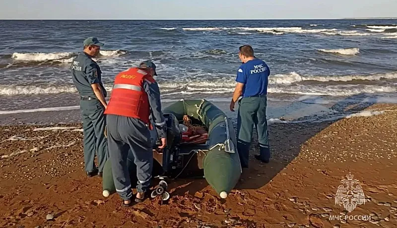 На востоке Крыма шторм унёс жизни двух человек