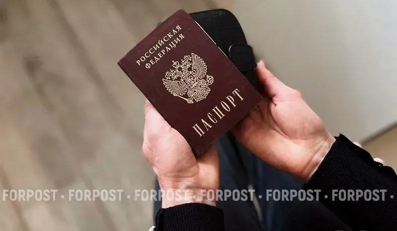 Заместитель генпрокурора Украины рассказал о принудительной паспортизации своей жены в Севастополе 