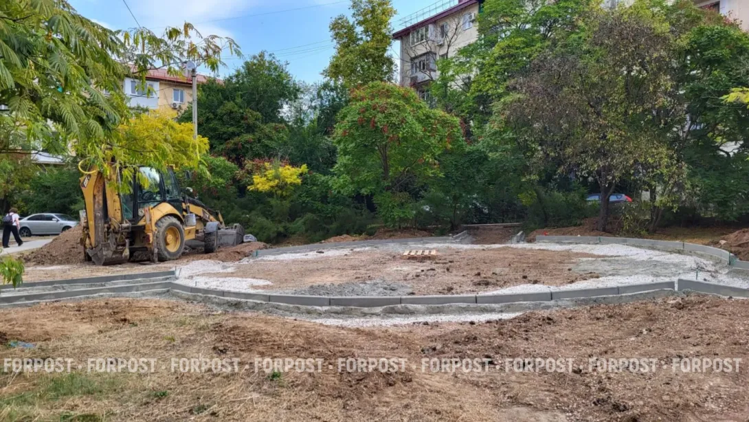 В Севастополе началось обустройство сквера адмирала Балтина