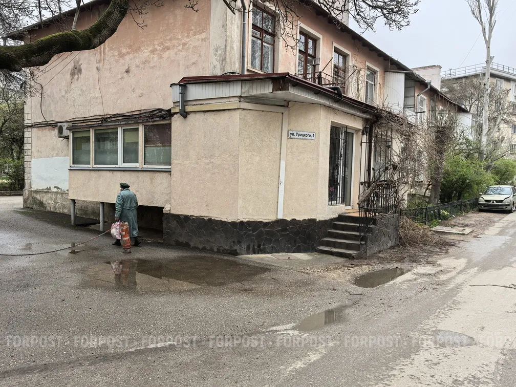 Незаконные пристройки к квартирам в Севастополе попробуют легализовать