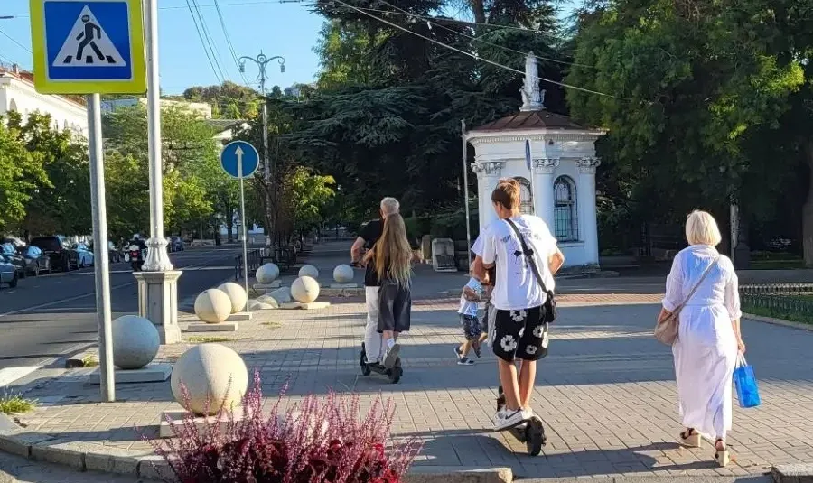В Севастополе участились аварии с детьми на мощных электросамокатах