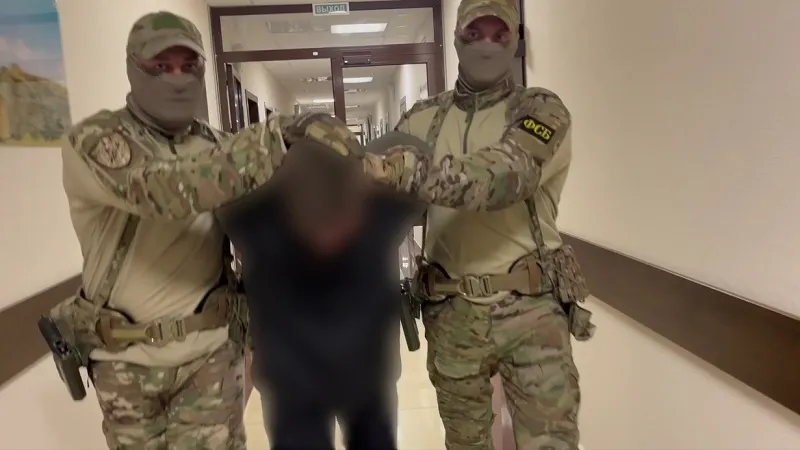 В Севастополе задержан агент СБУ, снимавший с балкона корабли Черноморского флота 