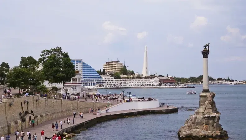 Россияне стали чаще планировать поездки по стране ради культурной программы