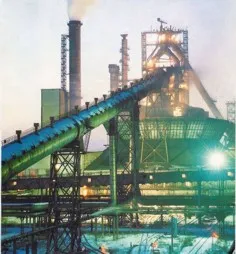 Российская горно-металлургическая группа Evraz Group купит Днепропетровскую металлургию