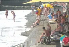 Севастопольские суды хотят отобрать пляж у алуштинских инвалидов и отдать его частной структуре
