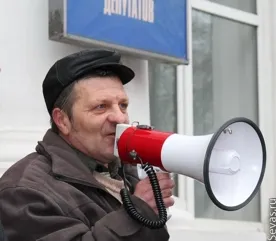 На мать лидера «Союза рабочих Севастополя» совершено нападение, она в реанимации