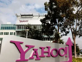 Правительство США требует от Yahoo предоставить информацию о 12 тыс. пользователей