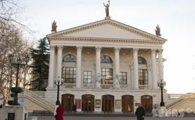 В Киеве боятся гастролей севастопольского театра
