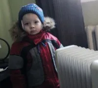 Детсадам, школам и больницам Севастополя включили отопление