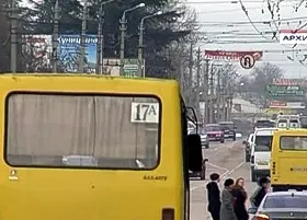 Публичное порицание. Севастопольские чиновники уличили городских перевозчиков в недобросовестном исполнении своих обязательств