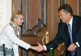 Янукович может объявить для Тимошенко персональную амнистию