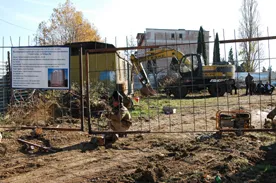 Градоначальник Севастополя пообещал за неделю разобраться со стройкой рядом со школой
