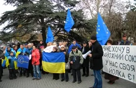 Севастопольские майданщики не уймутся. Завтра на площади Нахимова будет проведен очередной митинг