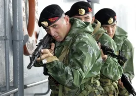 В Севастополе флотские морпехи уничтожили «террористов»