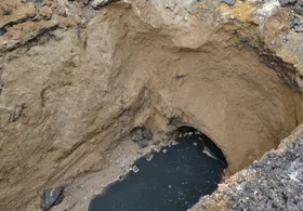 Водопроводные трубы в Севастополе раскапывают по 4 раза от бедности