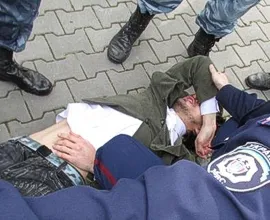 Активист «Евромайдана» Неганов был избит разъярёнными митингующими на площади Нахимова