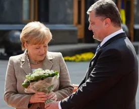 Меркель: целостность Украины - это важная цель политики Германии
