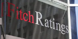 Fitch понизило рейтинг Украины до "мусорного" уровня