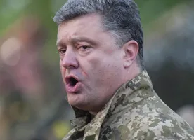 Порошенко подтвердил, что при срыве перемирия введет военное положение