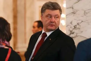 Порошенко попросил США привезти оружие