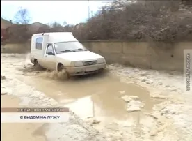 С видом на лужу. Кто спасёт дом в Севастополе от ливневых вод?!