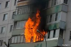 Севастопольские пожарные спасли двух женщин