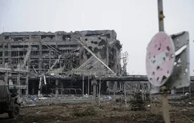 В результате обстрела аэропорта Донецка погиб один журналист