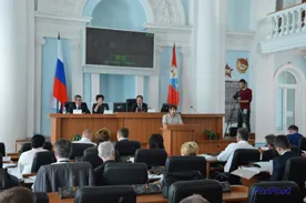 Закон об Общественной палате Севастополя принят в губернаторской редакции